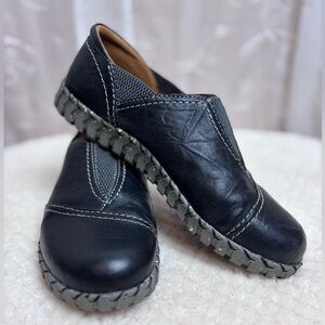 Biza Waverly Women’s Black Leather Slip On Comfort Shoe Size 38/ 7-7-1/2
